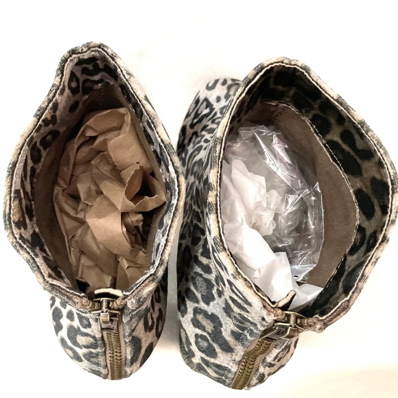 NOT RATED CHERRY VELVET ANIMAL PRINT GLITTER BLOCK HEEL BOOTS SIZE 10 - Picture 10 of 14